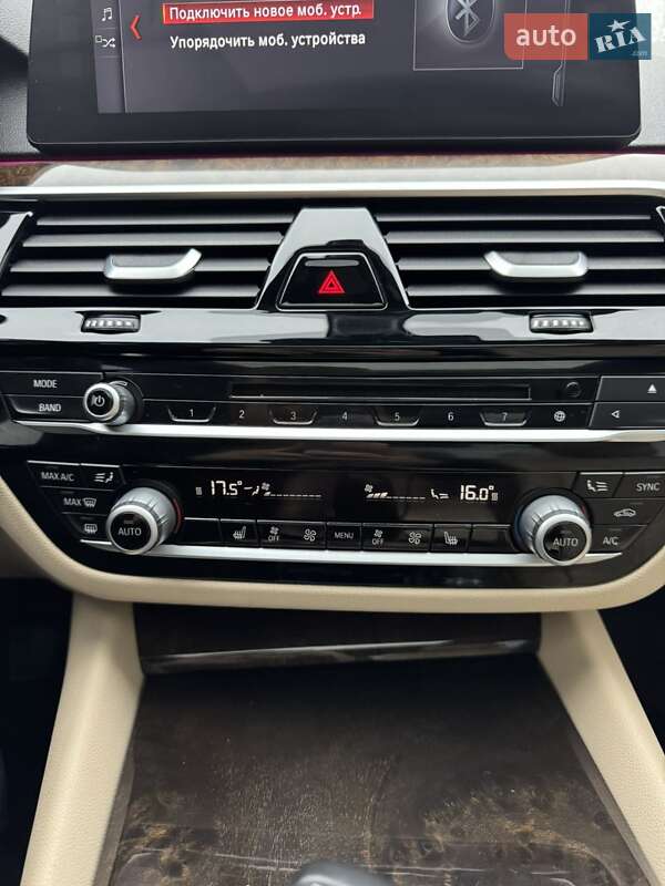 Седан BMW 5 Series 2017 в Камне-Каширском