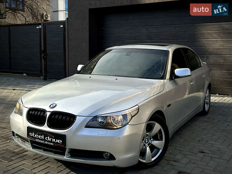 BMW 5 Series 2003