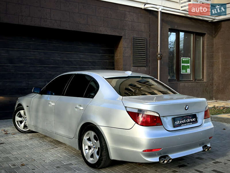 Седан BMW 5 Series 2003 в Николаеве