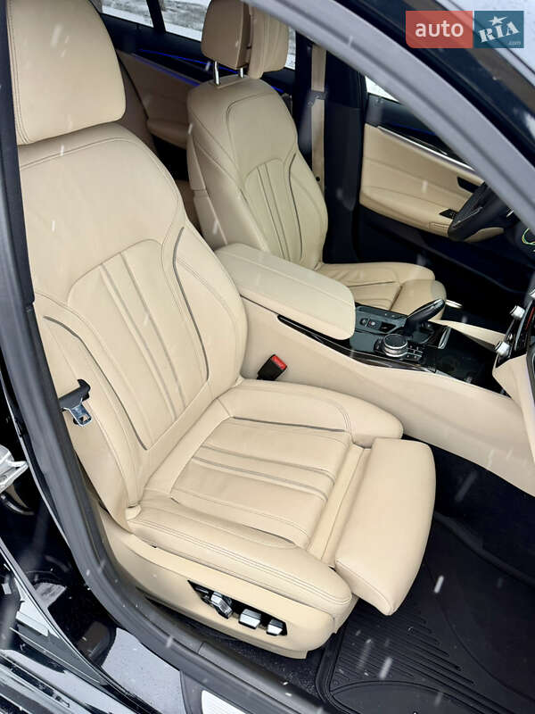 Седан BMW 5 Series 2017 в Дніпрі фото 2 Седан BMW 5 Series 2017 в Дніпрі