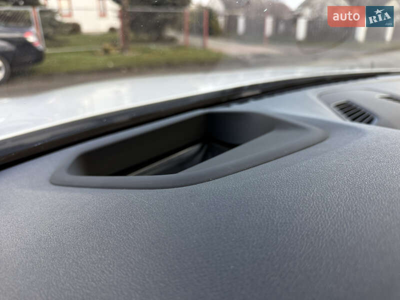 Седан BMW 5 Series 2018 в Львові фото 33 Седан BMW 5 Series 2018 в Львові