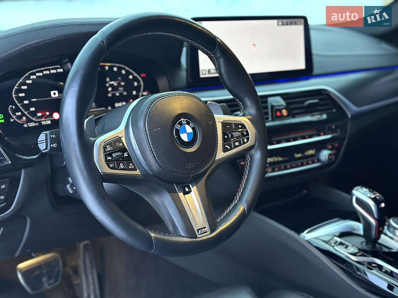Седан BMW 5 Series 2020 в Тернополе