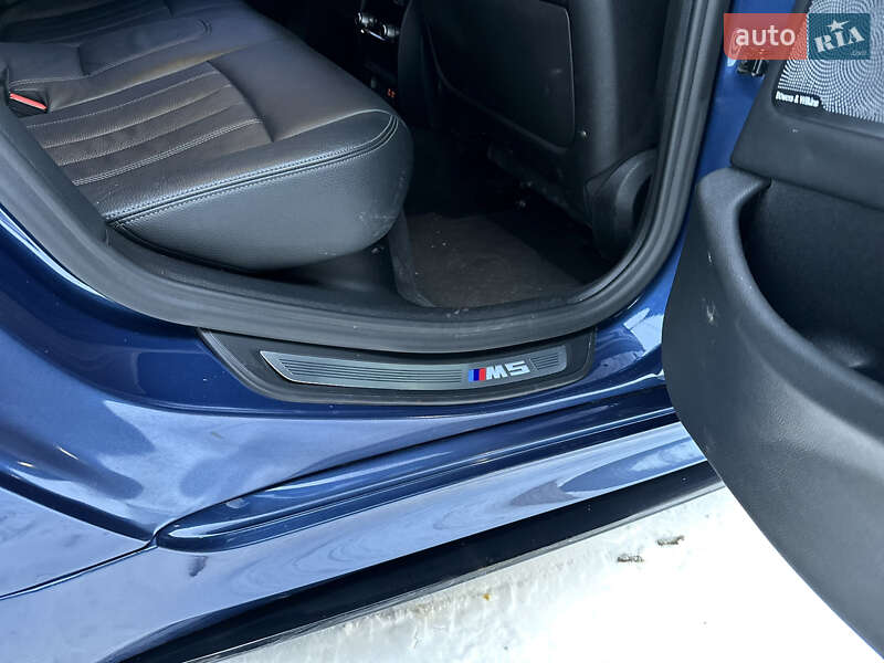 Седан BMW 5 Series 2020 в Тернополе