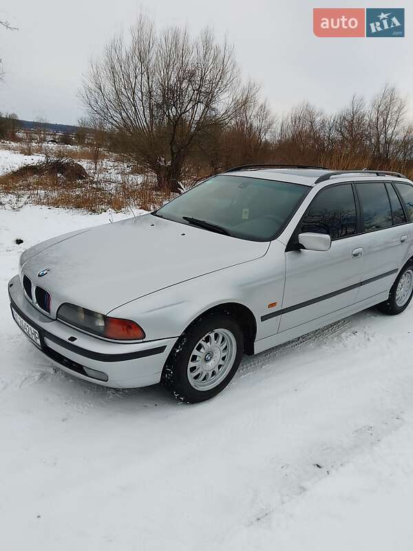 BMW 5 Series 1999 BMW 5 Series 1999