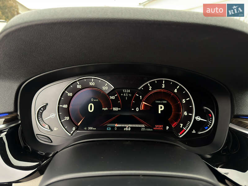 Седан BMW 5 Series 2017 в Мукачевому