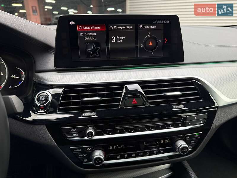 Седан BMW 5 Series 2017 в Киеве