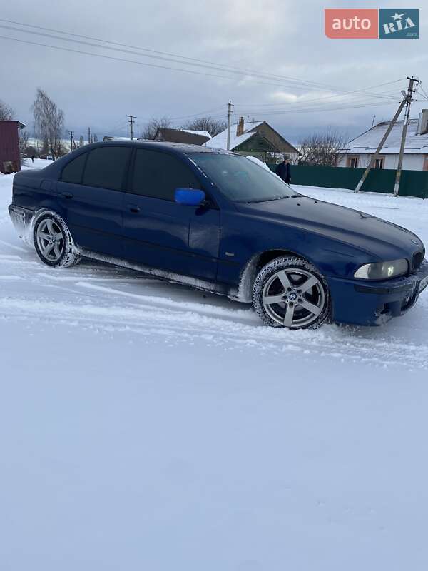 Седан BMW 5 Series 1997 в Мироновке