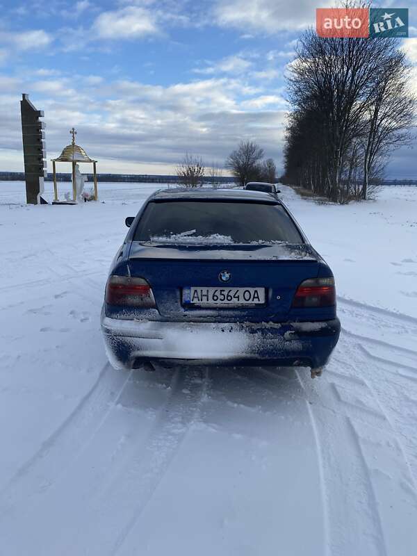 Седан BMW 5 Series 1997 в Мироновке