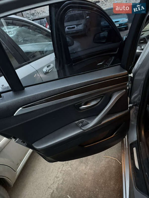 Седан BMW 5 Series 2012 в Одесі фото 20 Седан BMW 5 Series 2012 в Одесі