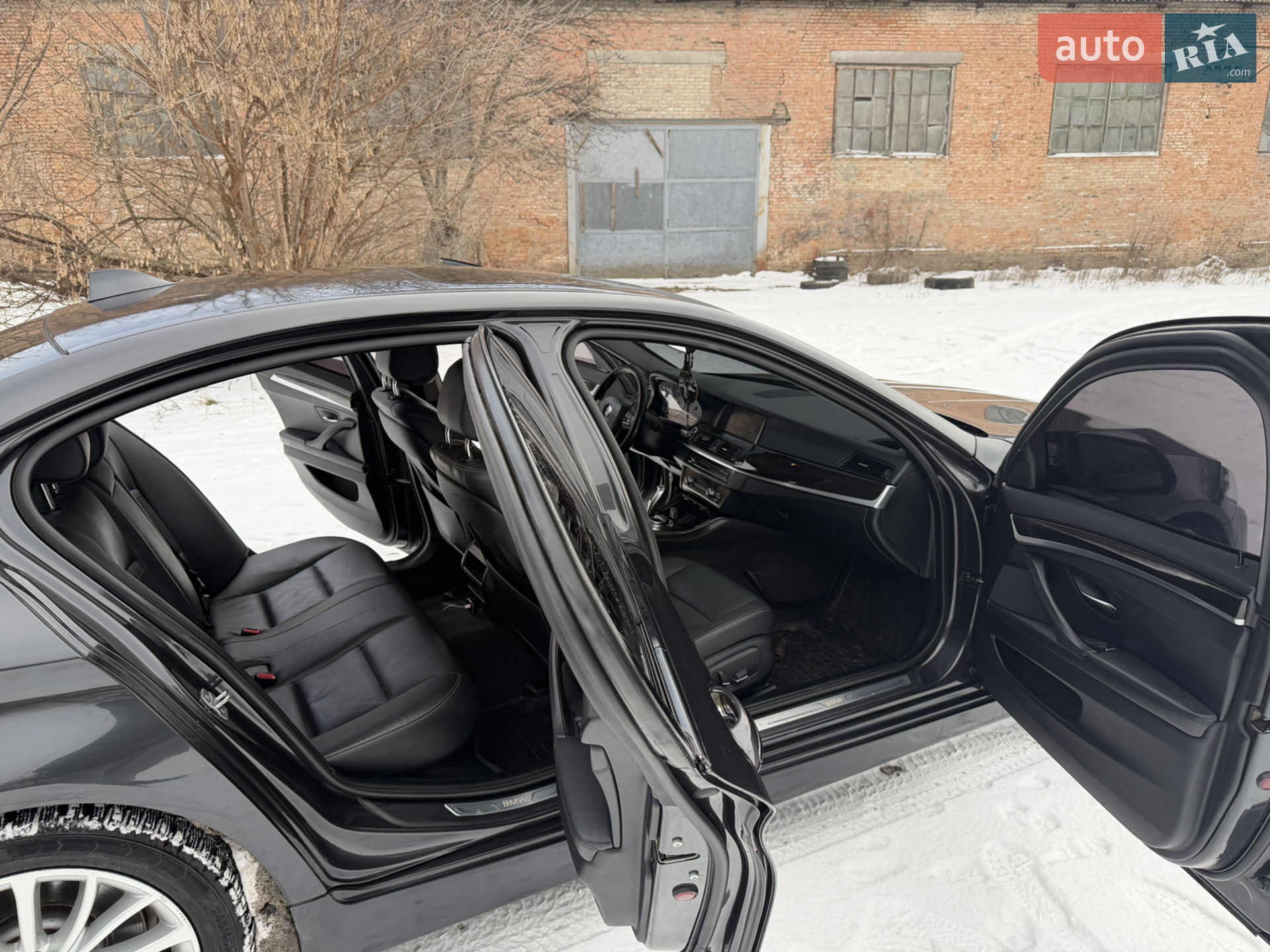 2013 BMW 5er - мініатюра 18