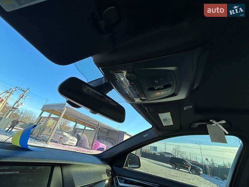 Седан BMW 5 Series 2011 в Киеве фото 52 Седан BMW 5 Series 2011 в Киеве