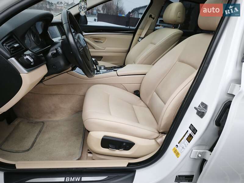 Седан BMW 5 Series 2014 в Вінниці