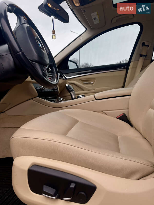 Седан BMW 5 Series 2014 в Виннице