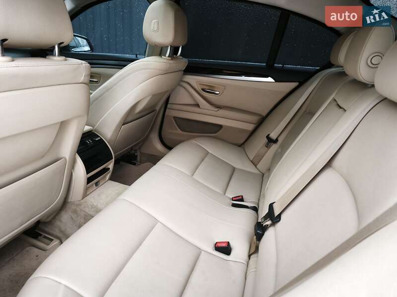 Седан BMW 5 Series 2014 в Вінниці