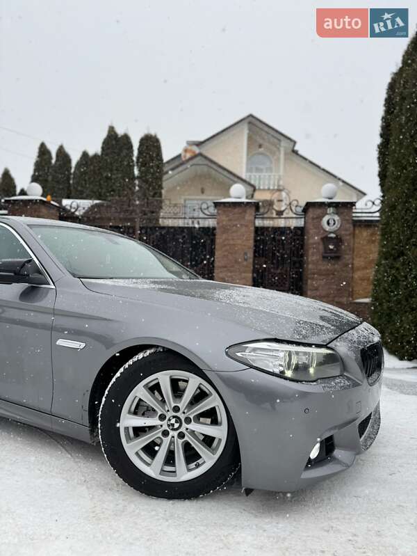 Седан BMW 5 Series 2015 в Вінниці