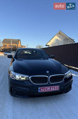 Седан BMW 5 Series 2019 в Львове