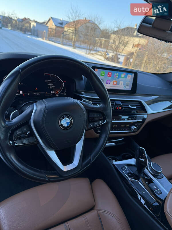 Седан BMW 5 Series 2019 в Львове фото 18 Седан BMW 5 Series 2019 в Львове