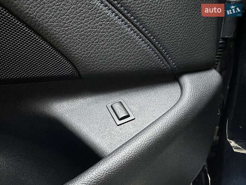 Седан BMW 5 Series 2017 в Киеве фото 54 Седан BMW 5 Series 2017 в Киеве