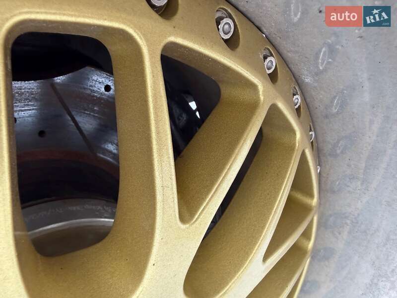 Седан BMW 5 Series 1982 в Киеве