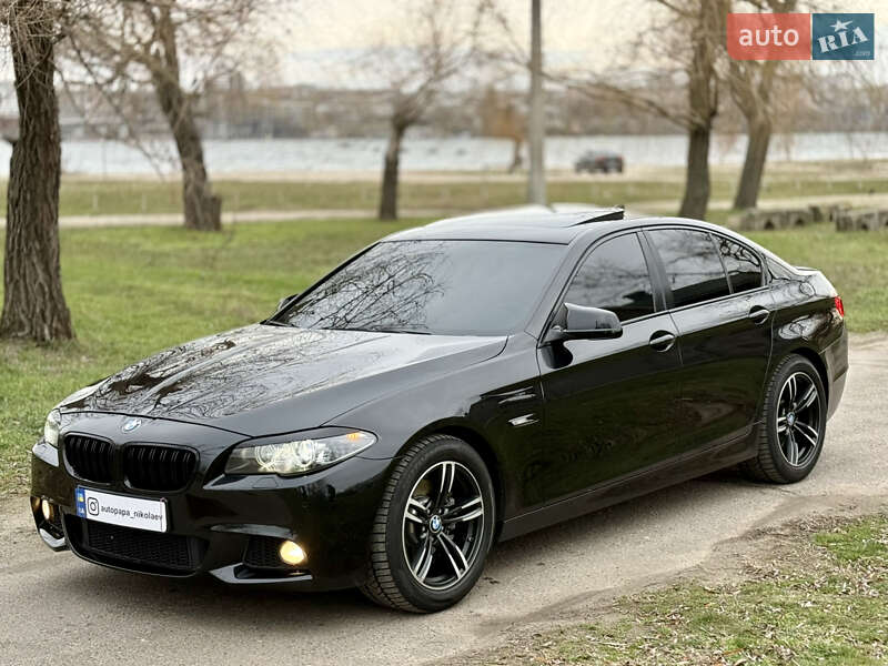 Седан BMW 5 Series 2012 в Николаеве