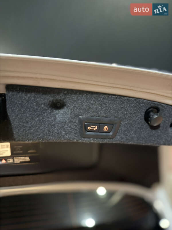 Седан BMW 5 Series 2012 в Хмельницькому