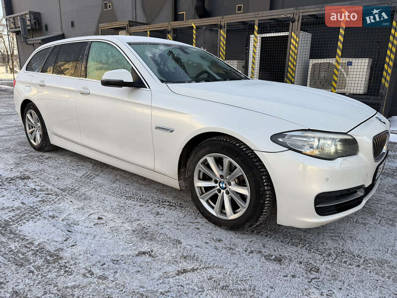 BMW 5 Series 2015