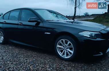 Седан BMW 5 Series 2016 в Снятині