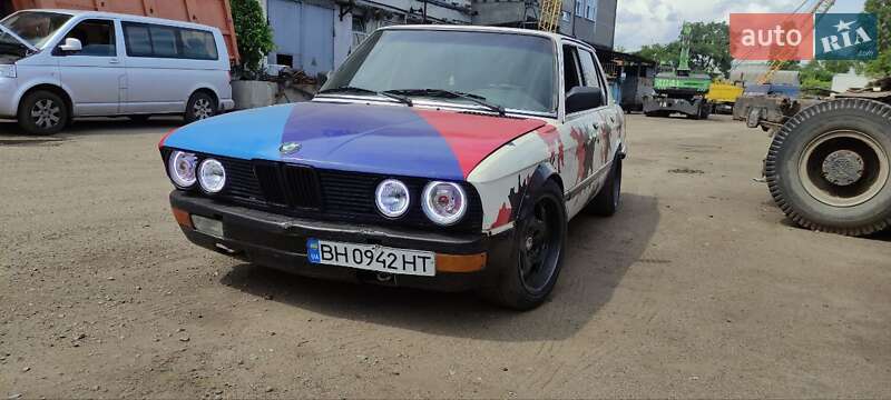 BMW 5 Series 1986
