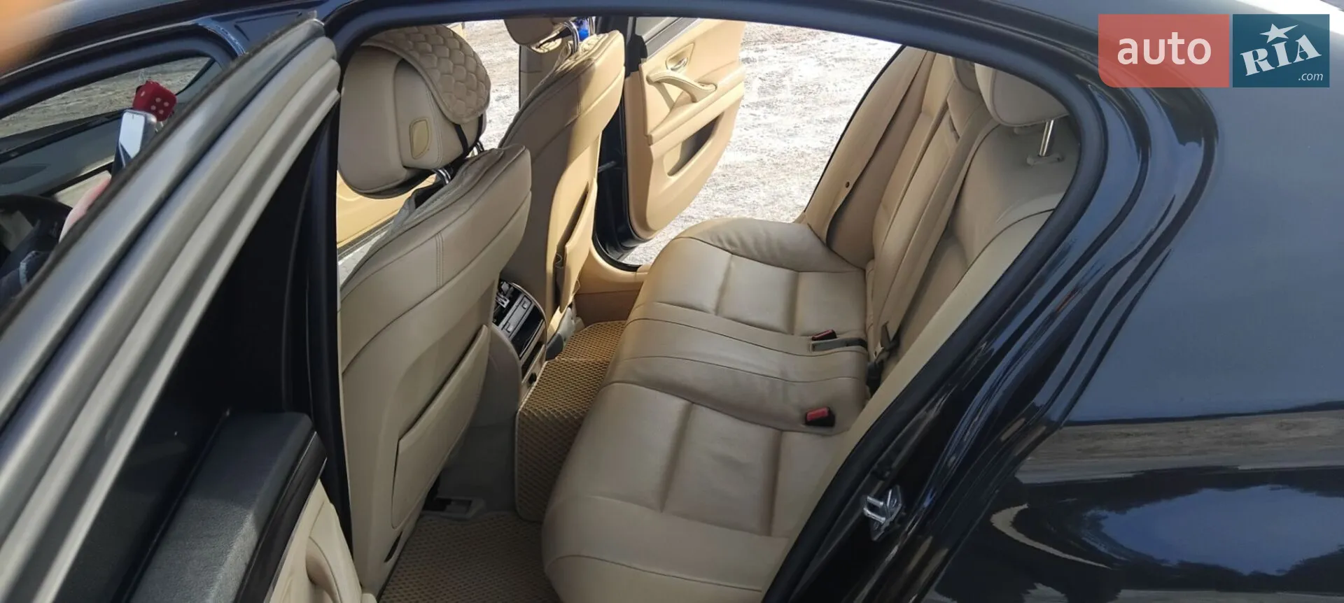 2012 BMW 5er - мініатюра 15