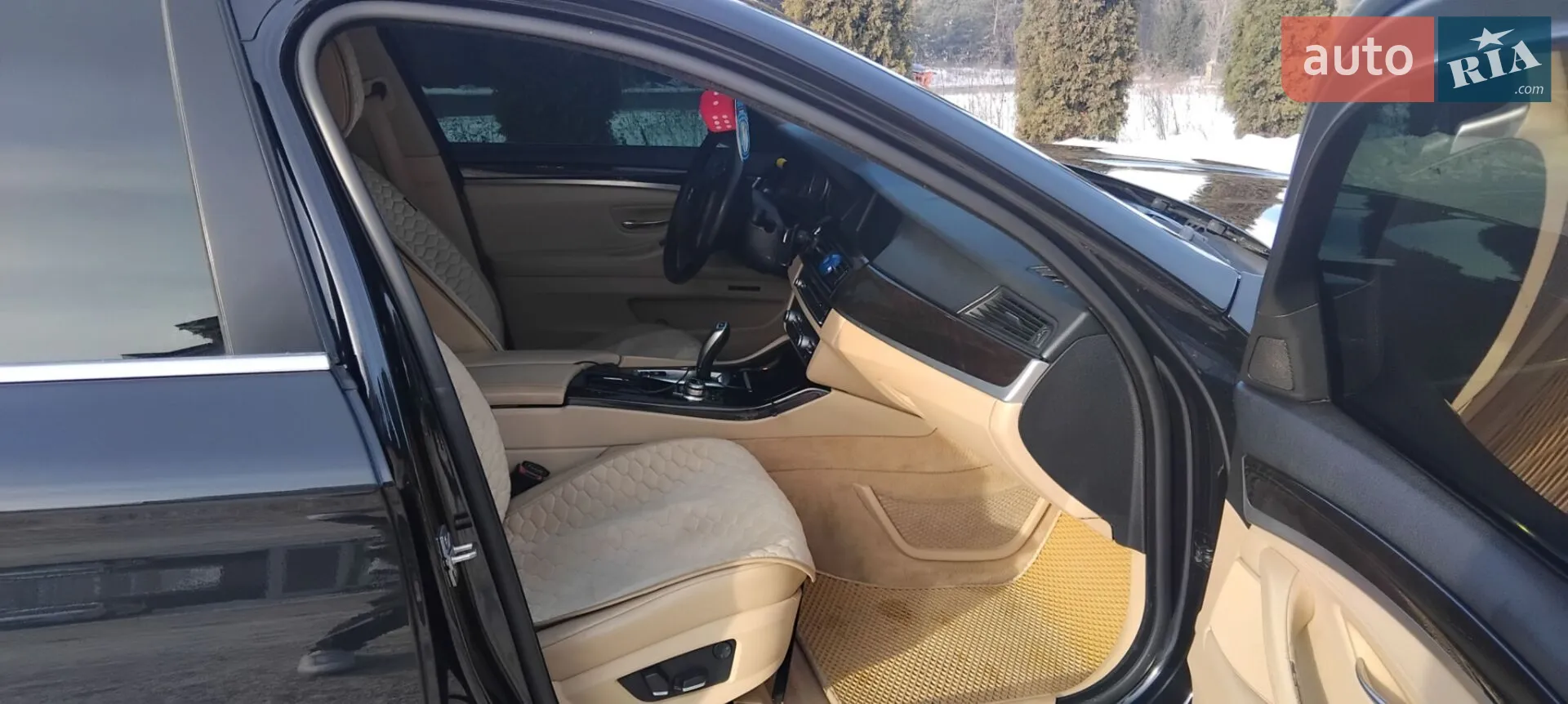 2012 BMW 5er - мініатюра 18