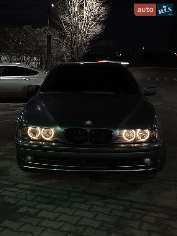 BMW 5 Series 1999 BMW 5 Series 1999