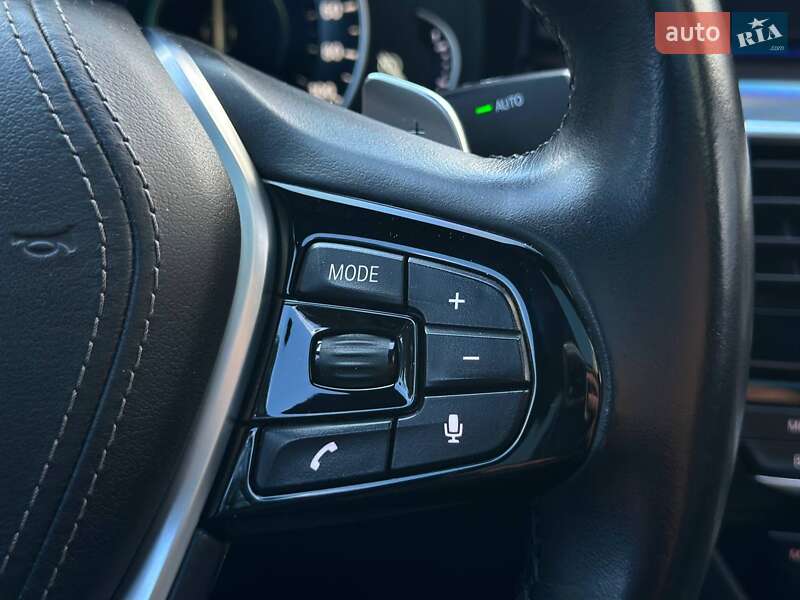 Седан BMW 5 Series 2018 в Києві