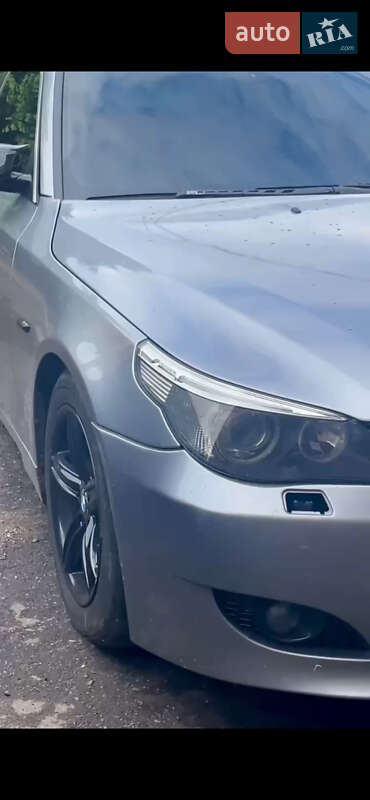 Седан BMW 5 Series 2005 в Хмельницькому
