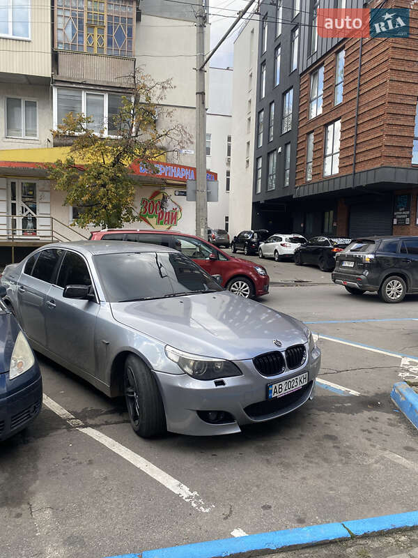 Седан BMW 5 Series 2005 в Хмельницькому