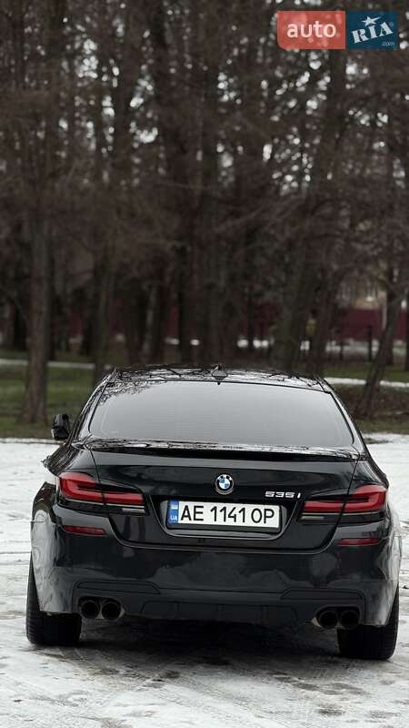 Седан BMW 5 Series 2012 в Кривом Роге