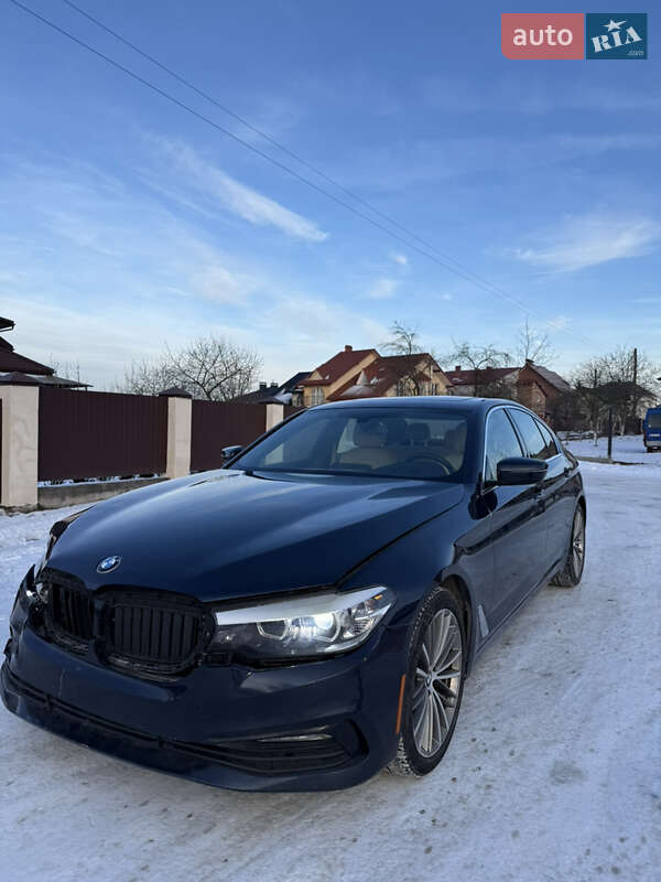 Седан BMW 5 Series 2017 в Львове