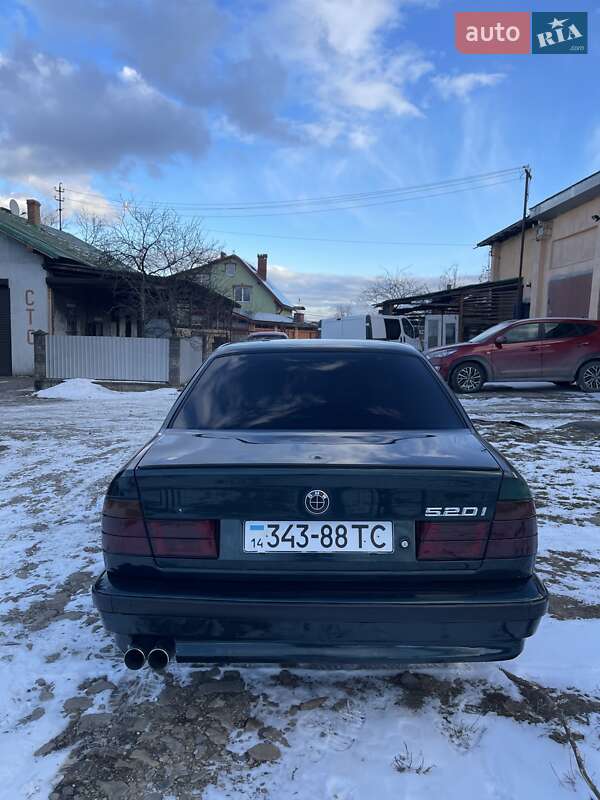 Седан BMW 5 Series 1989 в Бориславе