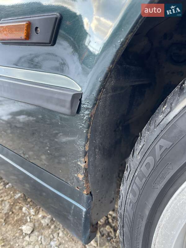 Седан BMW 5 Series 1989 в Бориславе