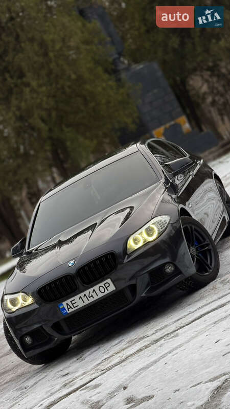 BMW 5 Series 2012