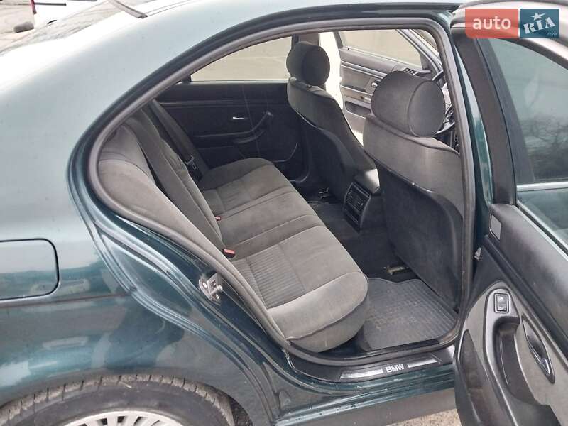 Седан BMW 5 Series 1999 в Николаеве