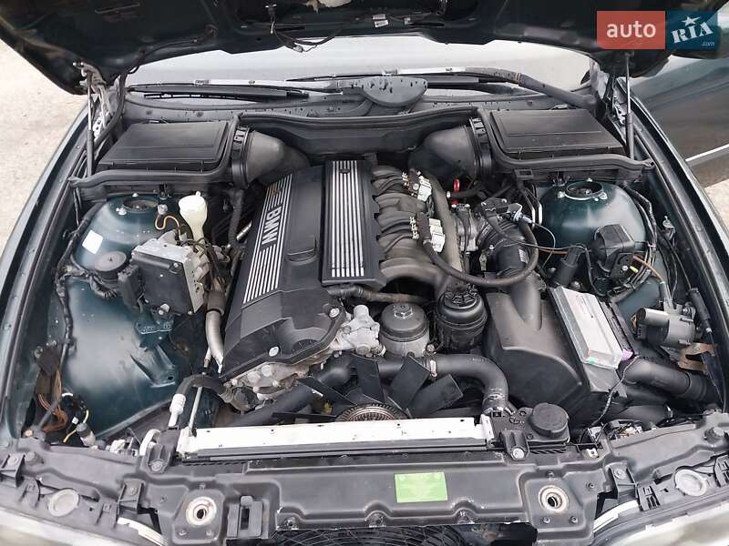 Седан BMW 5 Series 1999 в Николаеве