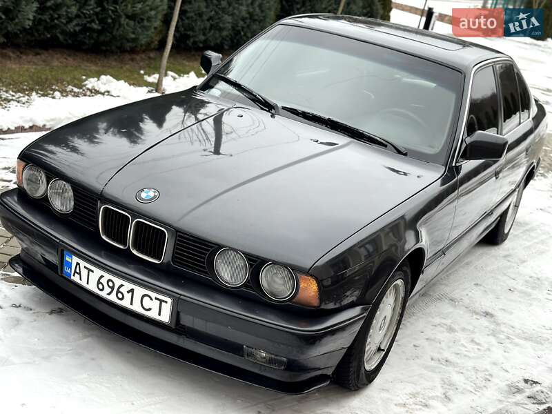Седан BMW 5 Series 1990 в Івано-Франківську