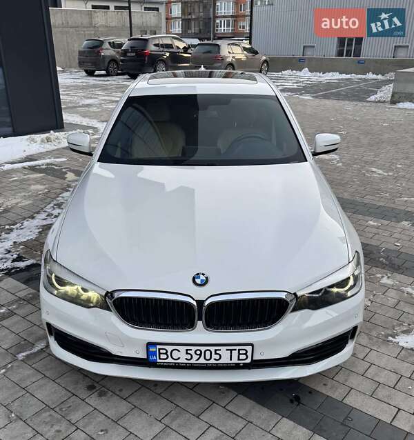 Седан BMW 5 Series 2018 в Львове фото 10 Седан BMW 5 Series 2018 в Львове