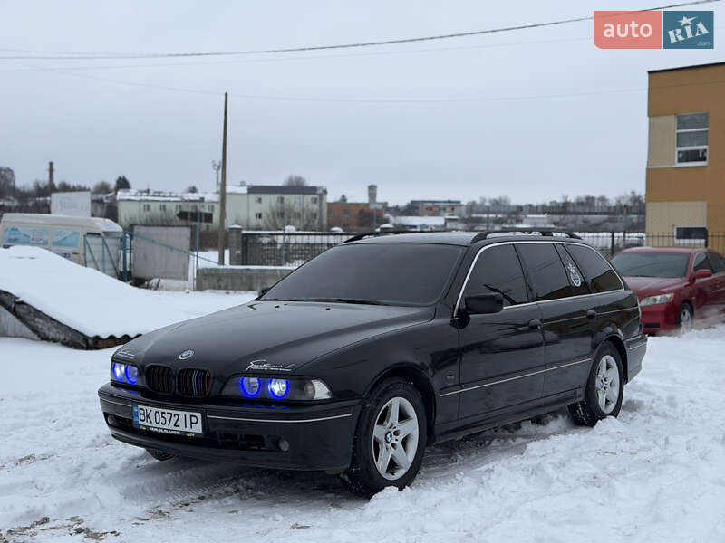 Универсал BMW 5 Series 2001 в Ровно