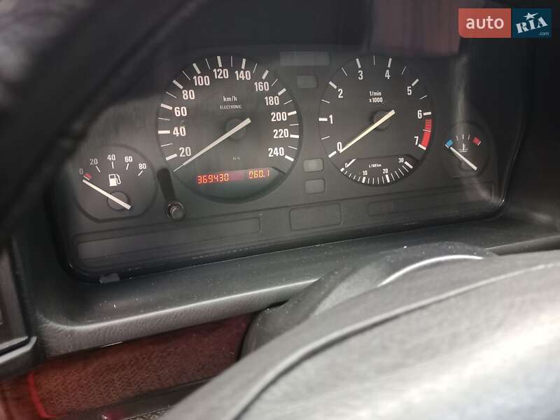 Седан BMW 5 Series 1995 в Николаеве