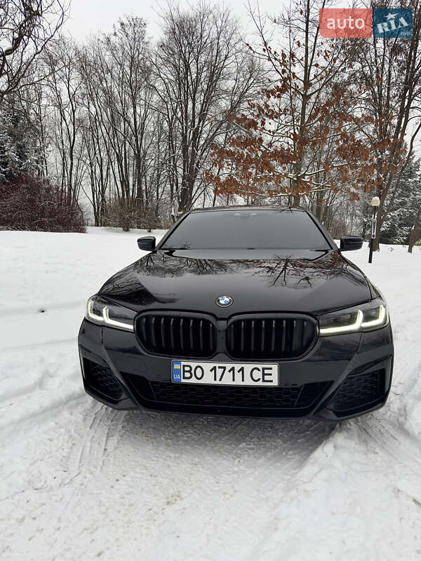 Седан BMW 5 Series 2018 в Львові