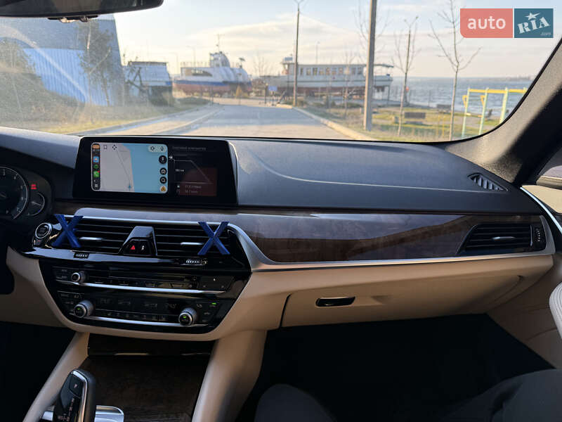 Седан BMW 5 Series 2018 в Николаеве