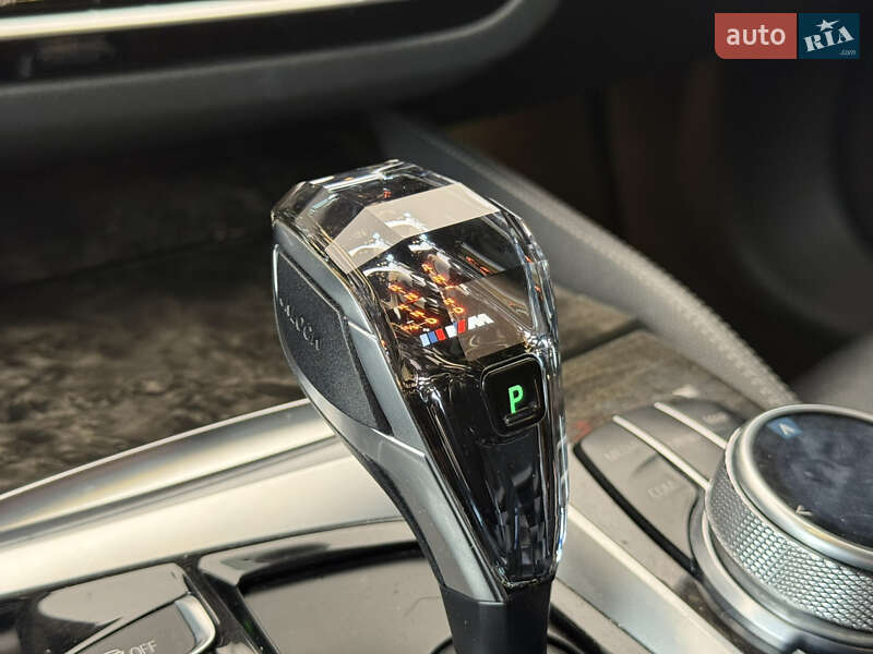 Седан BMW 5 Series 2017 в Киеве