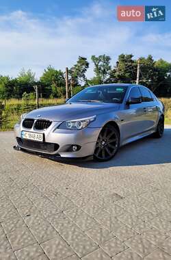 Седан BMW 5 Series 2004 в Львові