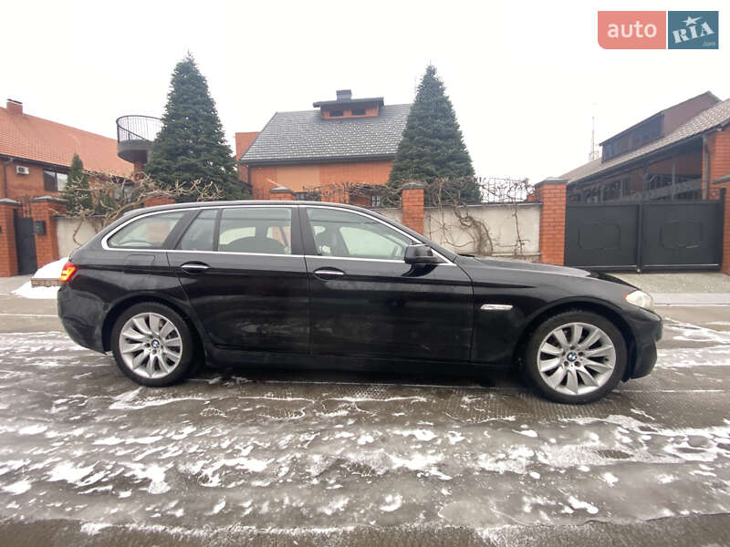 BMW 5 Series 2011